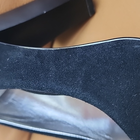 suede high heel shoes - Picture 10 of 12
